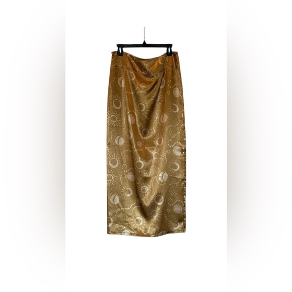 Free People Serena Slim Maxi Skirt Gold Brown Moon Sun Silky Satin sz 8 - Picture 6 of 9